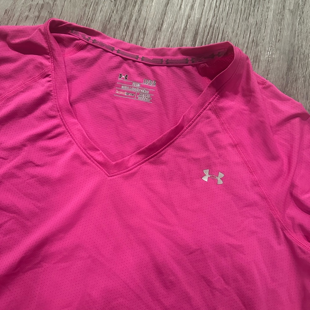 Under Armor Top - Picture 2 of 2